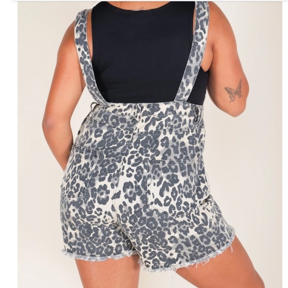 Molly Green JESSIE CHEETAH OVERALLS Women’s Medium - Picture 4 of 11